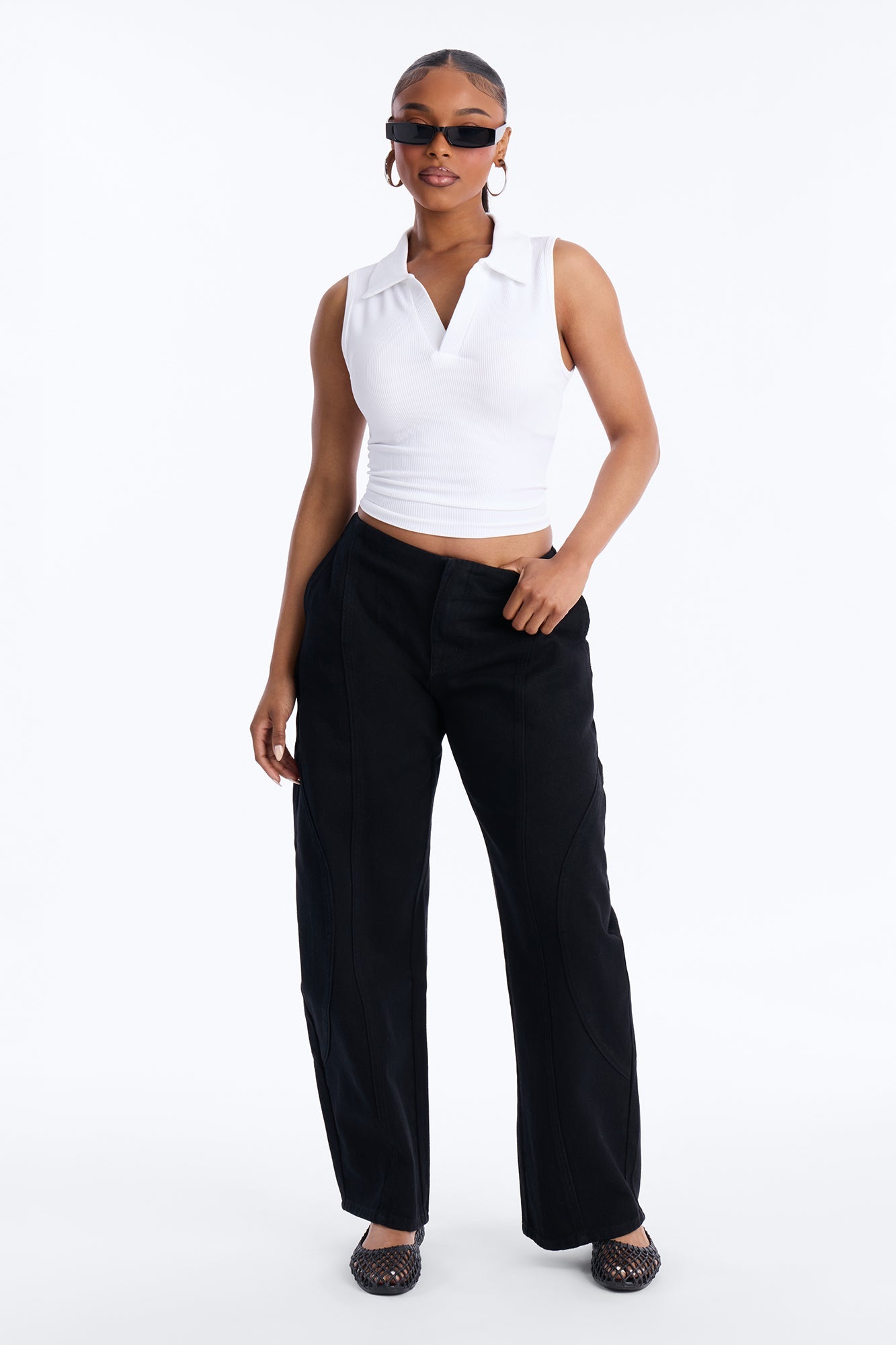Lyra Seamless Rib Basic Sleeveless Collared Top - White