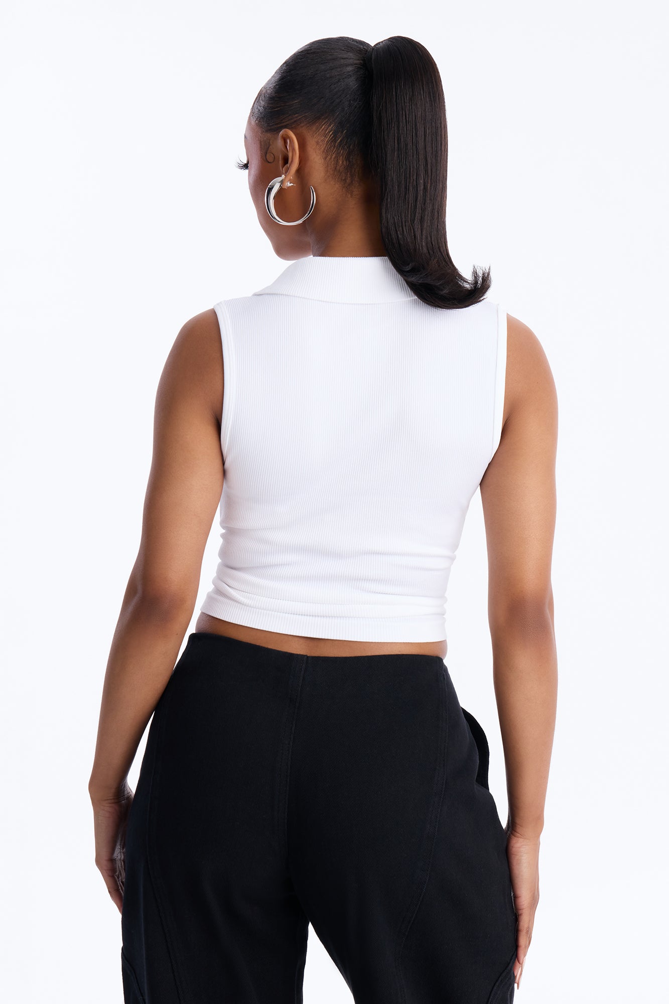 Lyra Seamless Rib Basic Sleeveless Collared Top - White